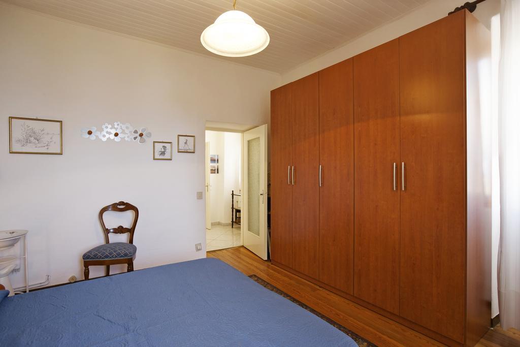 Piazzale Italia Apartment Oggebbio Exterior photo